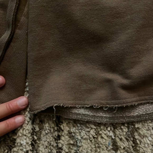 small Aerie sweat shorts - Picture 6 of 6